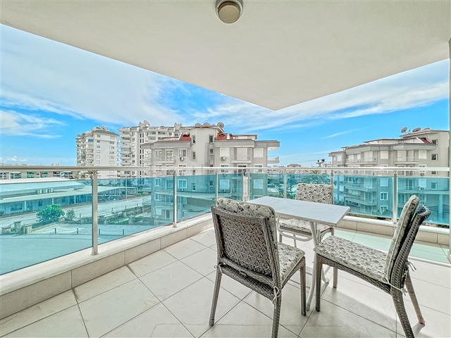 Светлая квартира 2+1 в районе Джикджилли