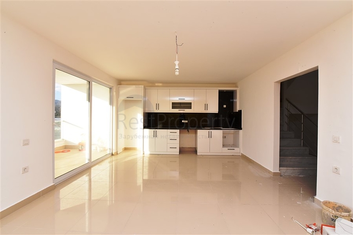 Пентхаус планировки 2+1 в районе Демирташ