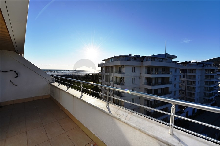 Пентхаус планировки 2+1 в районе Демирташ