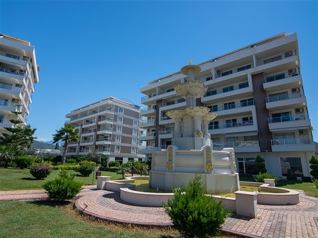 Трёхкомнатная просторная квартира планировкой 2+1