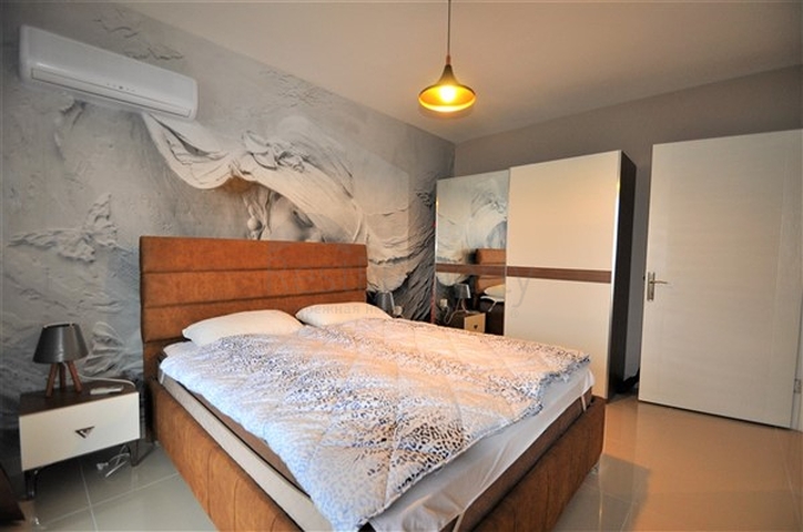 Трёхкомнатная просторная квартира планировкой 2+1