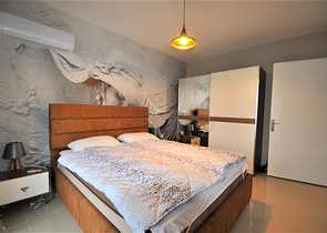 Трёхкомнатная просторная квартира планировкой 2+1