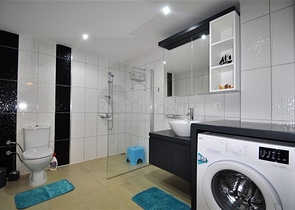 Трёхкомнатная просторная квартира планировкой 2+1