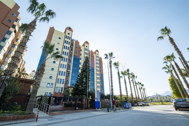 Квартира 2+1 с видом на Средиземное море в Анталии