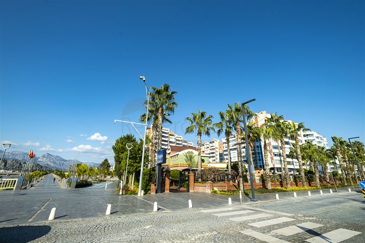 Квартира 2+1 с видом на Средиземное море в Анталии