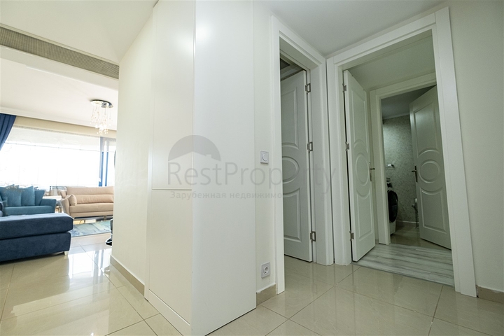 Квартира 2+1 с видом на Средиземное море в Анталии