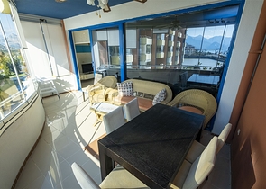 Квартира 2+1 с видом на Средиземное море в Анталии