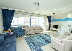 Квартира 2+1 с видом на Средиземное море в Анталии