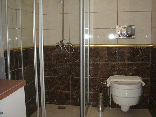 Апартаменты с 2 спальнями  в уютном комплексе в Фетхие.