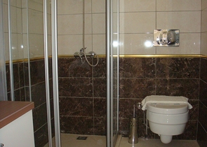 Апартаменты с 2 спальнями  в уютном комплексе в Фетхие.