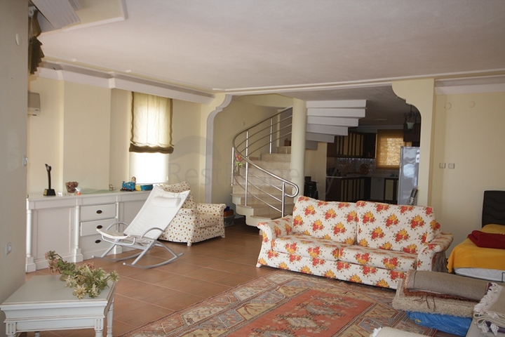 Просторная вилла в Аланье с видом на море от собственника