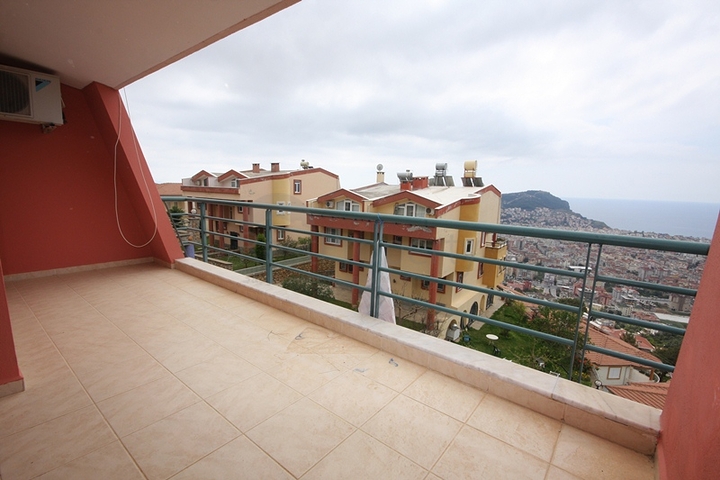 Просторная вилла в Аланье с видом на море от собственника