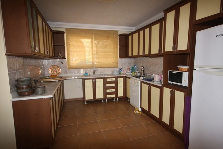 Просторная вилла в Аланье с видом на море от собственника