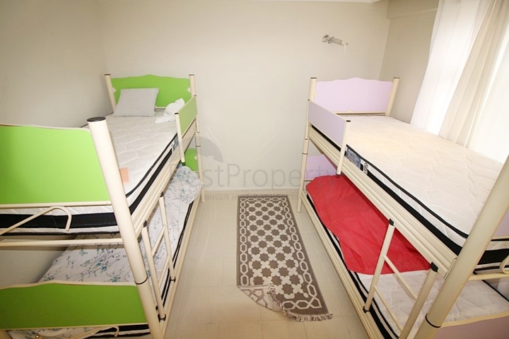 Меблированный пентхаус 5+2 в Махмутлар