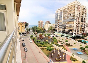 Меблированный пентхаус 5+2 в Махмутлар