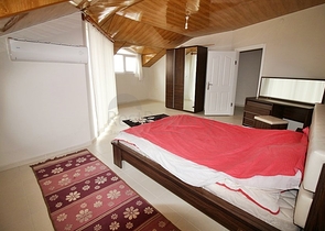 Меблированный пентхаус 5+2 в Махмутлар