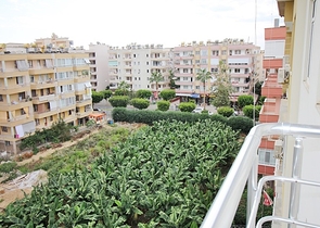 Меблированный пентхаус 5+2 в Махмутлар