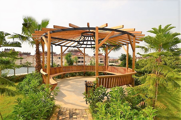 Королевский пентхаус с видом на горный пейзаж