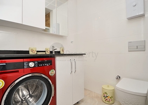 Королевский пентхаус с видом на горный пейзаж