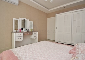 Королевский пентхаус с видом на горный пейзаж