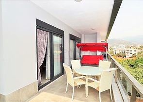 Королевский пентхаус с видом на горный пейзаж