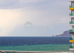 Квартира 1+1 на первой линии в Махмутлар