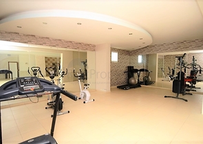 Трехкомнатная квартира в окружении апельсиновых рощ