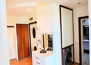 Трехкомнатная квартира в окружении апельсиновых рощ