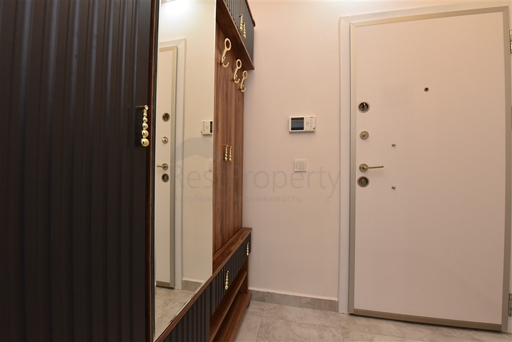 Двухкомнатная квартира с мебелью на аренду