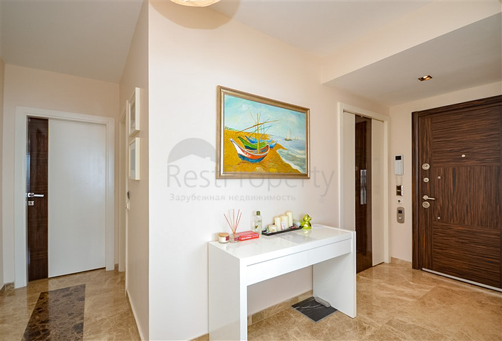 Шикарная квартира с видовыми характеристиками на Аланийское побережье