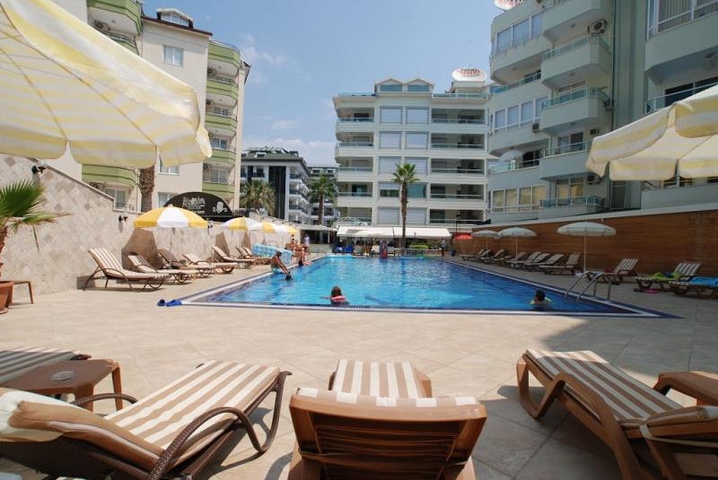 Квартиры планировки 2+1 на первой линии в Обе