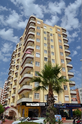 Квартира 3+1 от собственника в Махутларе с видом на море