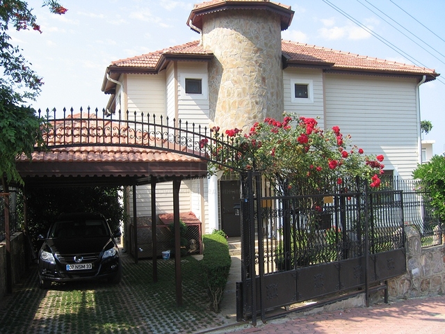 Вилла 4+1 от владельца в престижном районе Оба