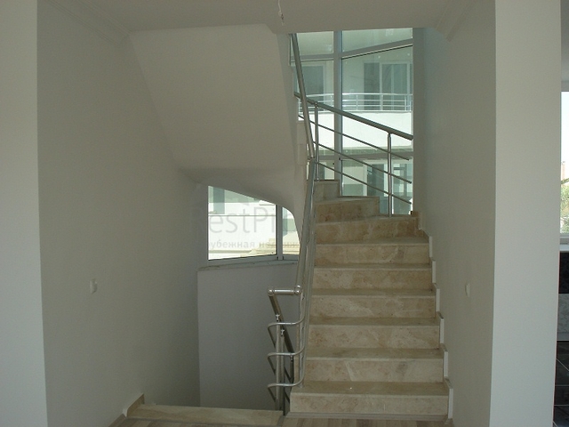 Напрямую от собственника продается вилла 4+1 с бассейном