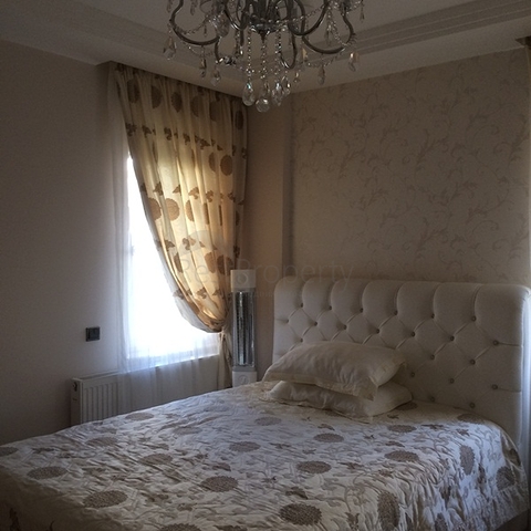 Квартира с мебелью с  3 спальнями в  самом центре  Лары, Анталия