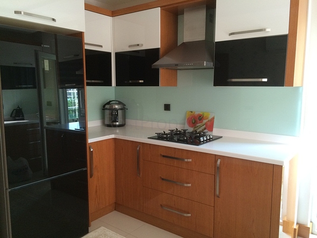 Квартира с мебелью с  3 спальнями в  самом центре  Лары, Анталия