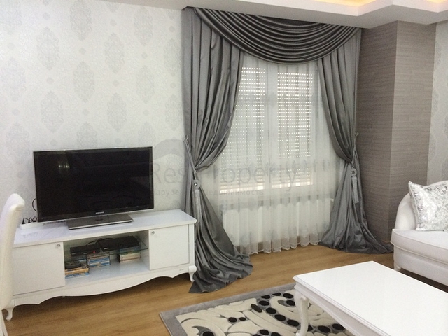 Квартира с мебелью с  3 спальнями в  самом центре  Лары, Анталия