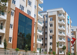 Квартира с мебелью с  3 спальнями в  самом центре  Лары, Анталия