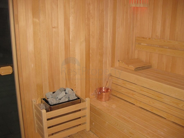 Квартира 1+1 на аренду в Анталии Site Rose