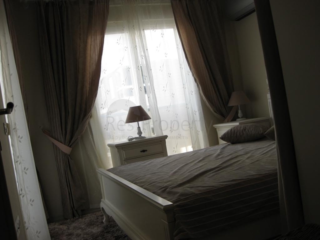 Квартира 1+1 на аренду в Анталии Site Rose