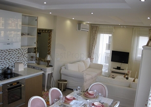 Квартира 1+1 на аренду в Анталии Site Rose