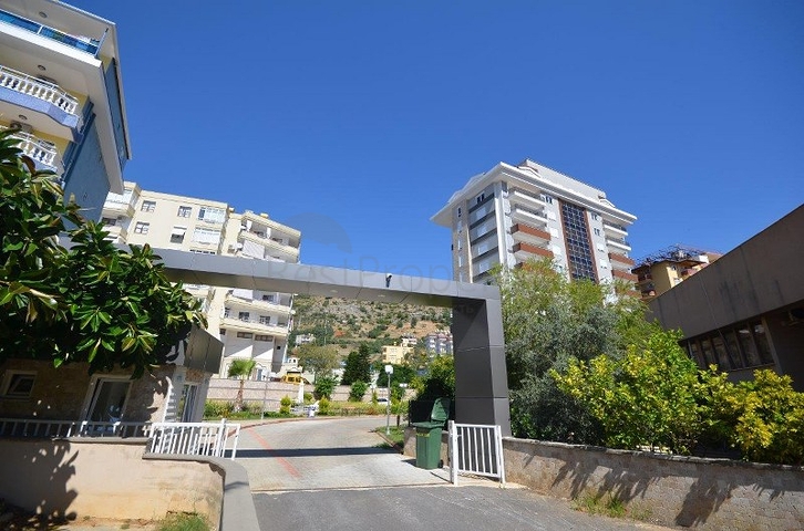 Апартаменты 1+1  в престижном комплексе в Аланье