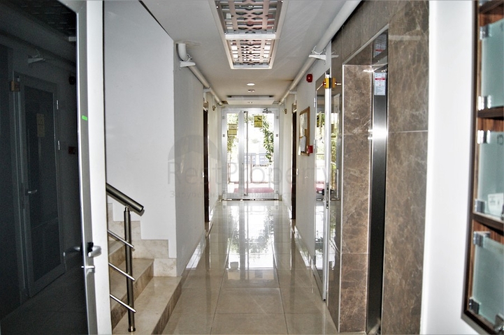 Квартира 1+1 с мебелью в Лимане Коньяалты 350 м до моря