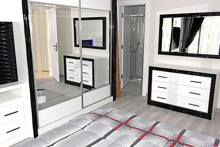 Современный жилой комплекс всего в 250 метрах от моря