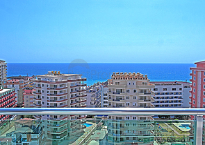 Современный жилой комплекс всего в 250 метрах от моря