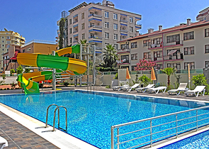 Современный жилой комплекс всего в 250 метрах от моря