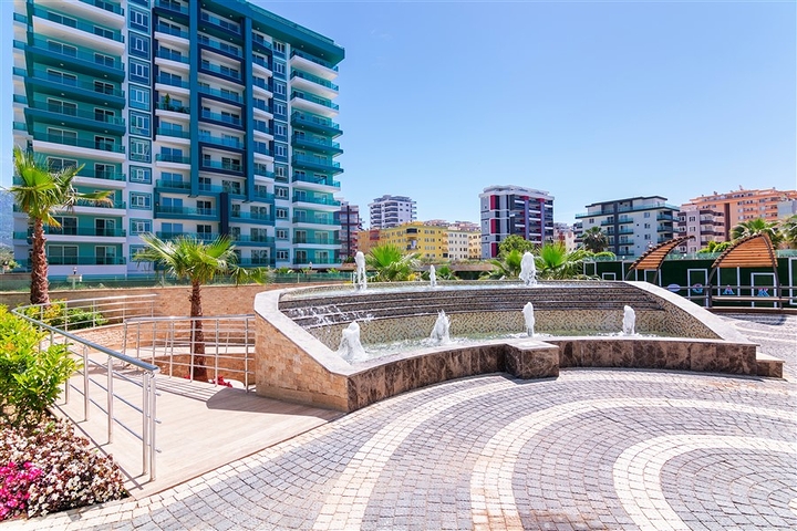 Новый комплекс в Махмутларе, на берегу Средиземного моря.