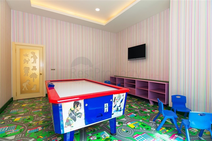 Новый комплекс в Махмутларе, на берегу Средиземного моря.