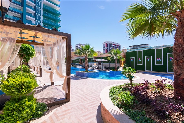 Новый комплекс в Махмутларе, на берегу Средиземного моря.