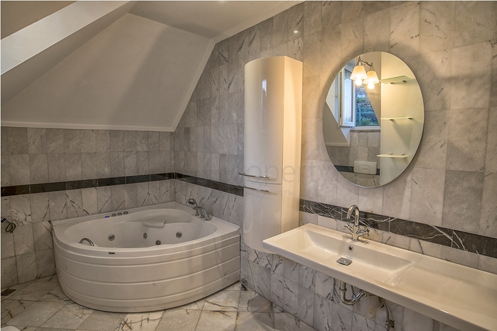 Шикарные виллы с личным бассейном и видом на море